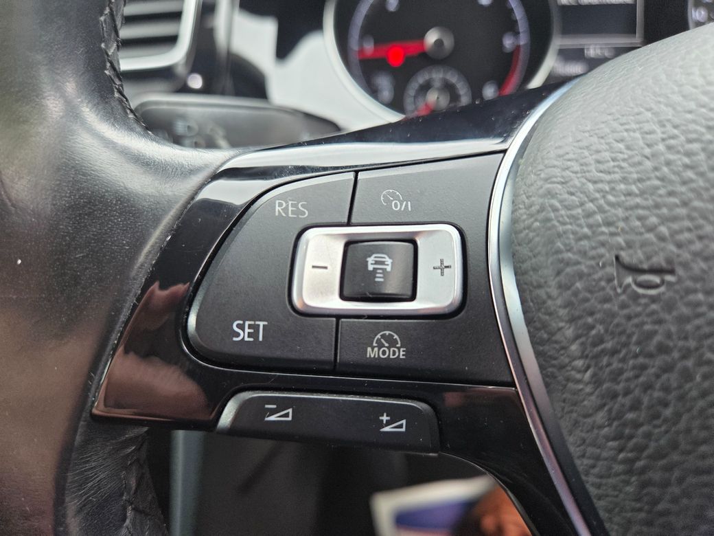 2016 Volkswagen Golf