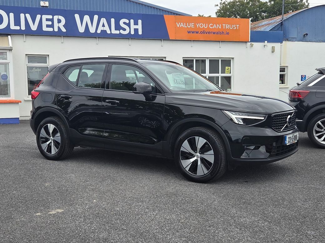 2023 Volvo XC40