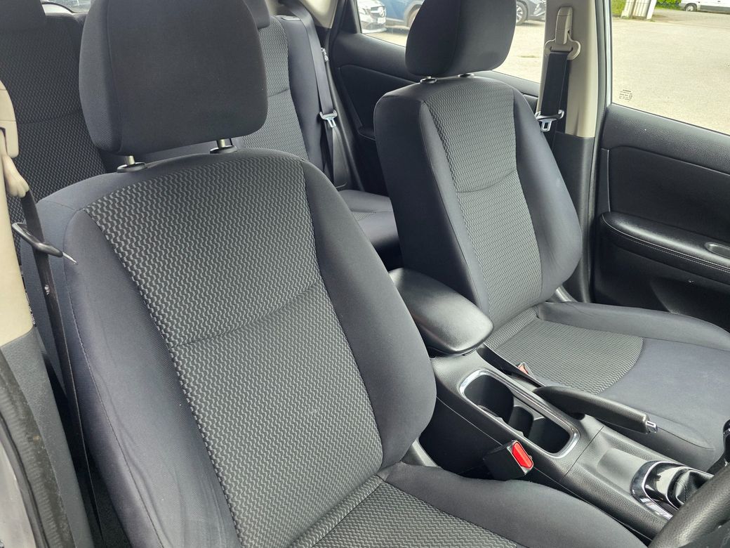 2016 Nissan Pulsar