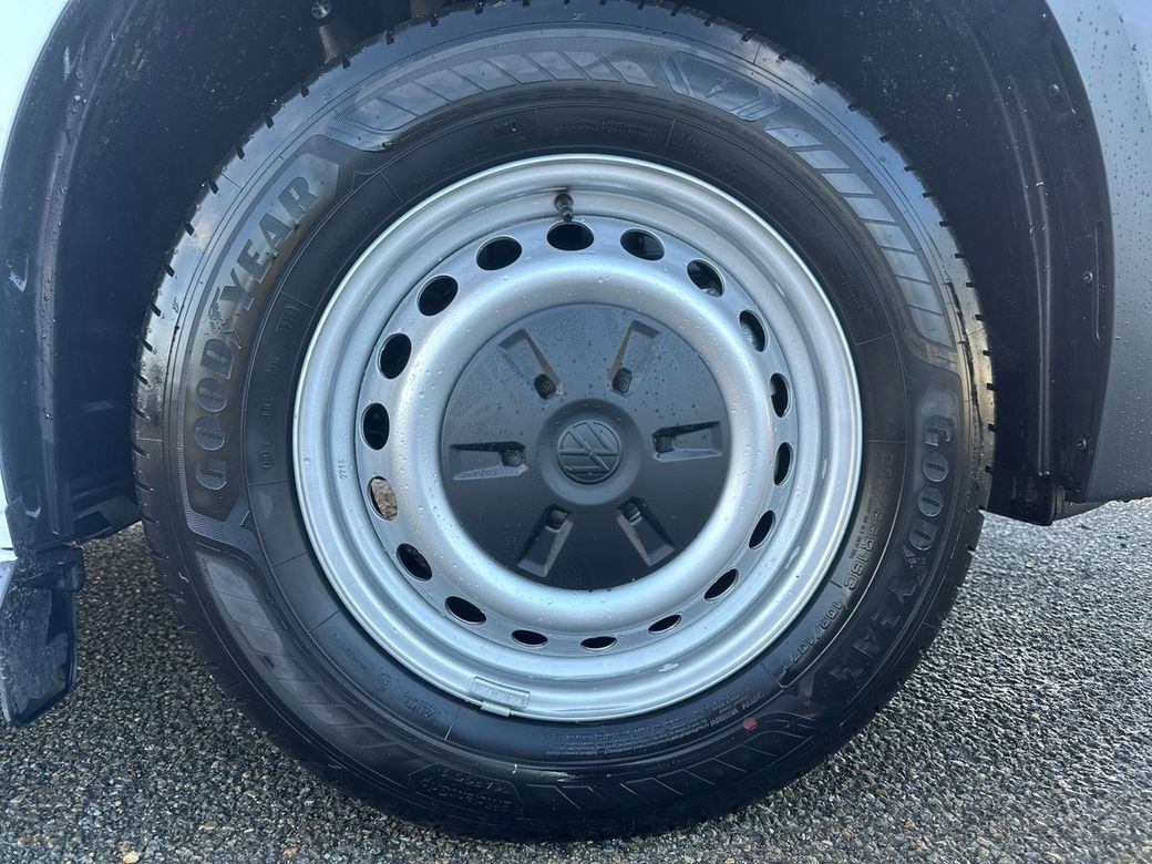 2025 Volkswagen Transporter