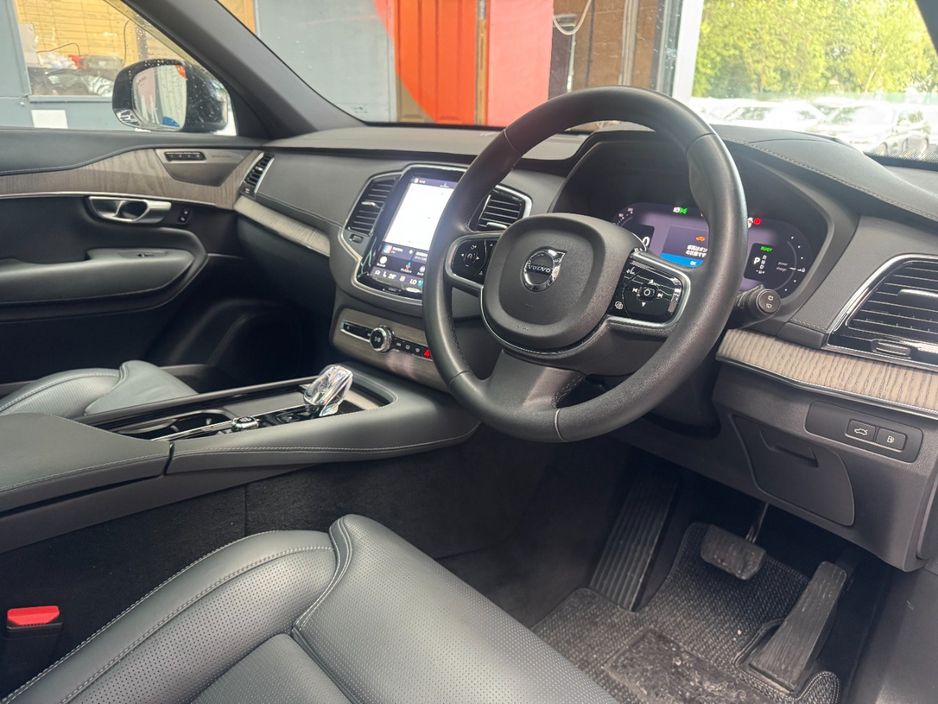 2023 Volvo XC90