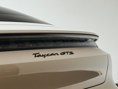 2023 Porsche Taycan