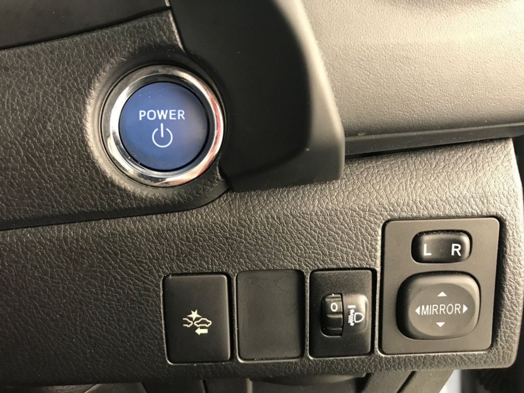 2018 Toyota Auris