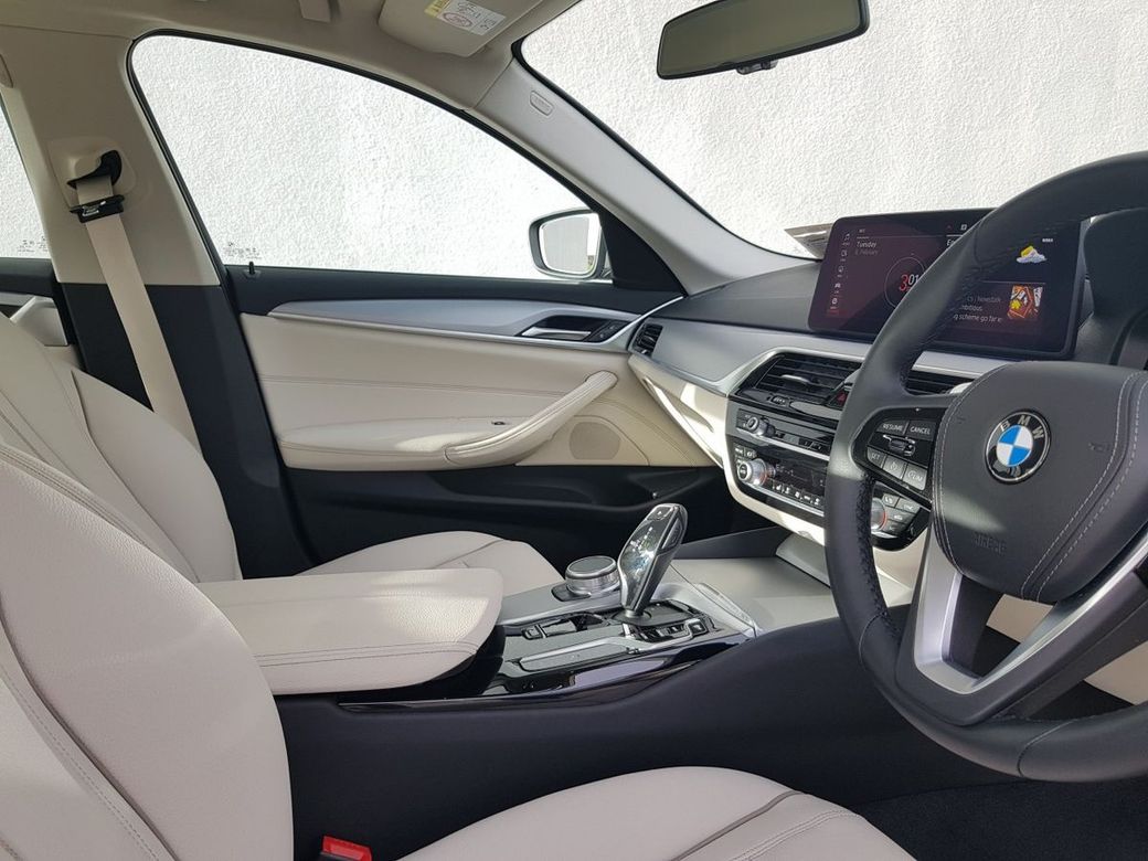 2021 BMW 5 Series