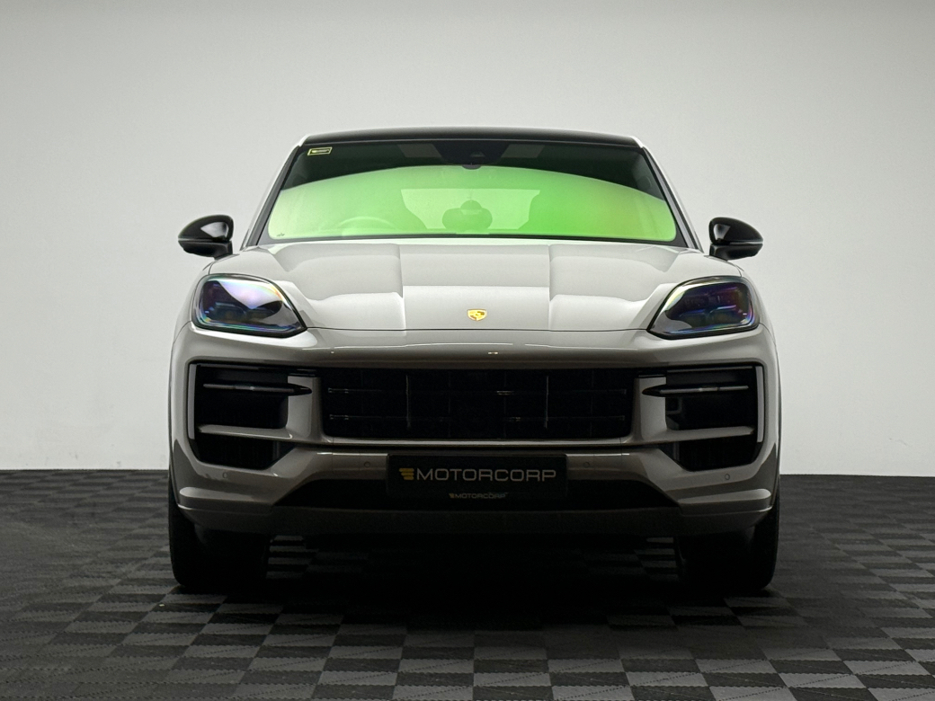 2024 Porsche Cayenne