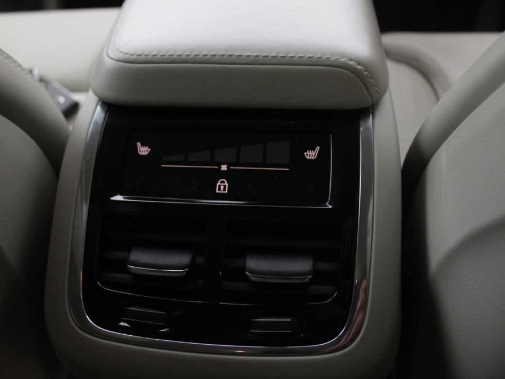 2020 Volvo XC60