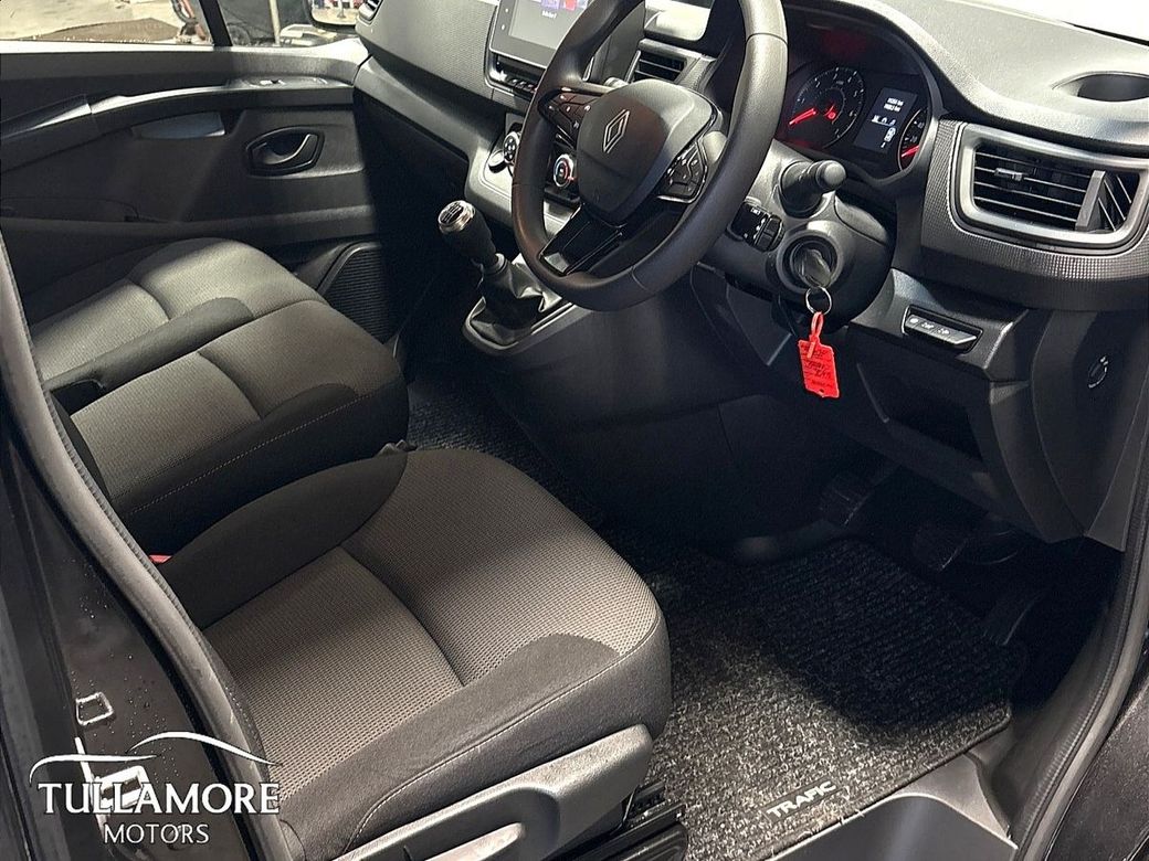 2025 Renault Trafic