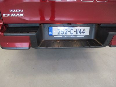2025 Isuzu D-MAX