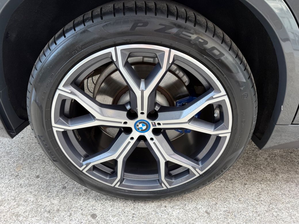 2022 BMW X5