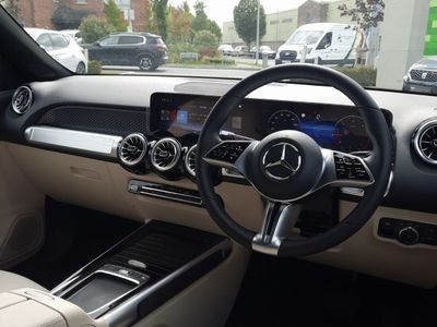 2025 Mercedes-Benz GLB Class