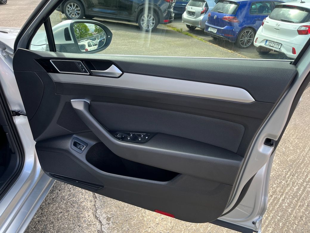 2016 Volkswagen Passat