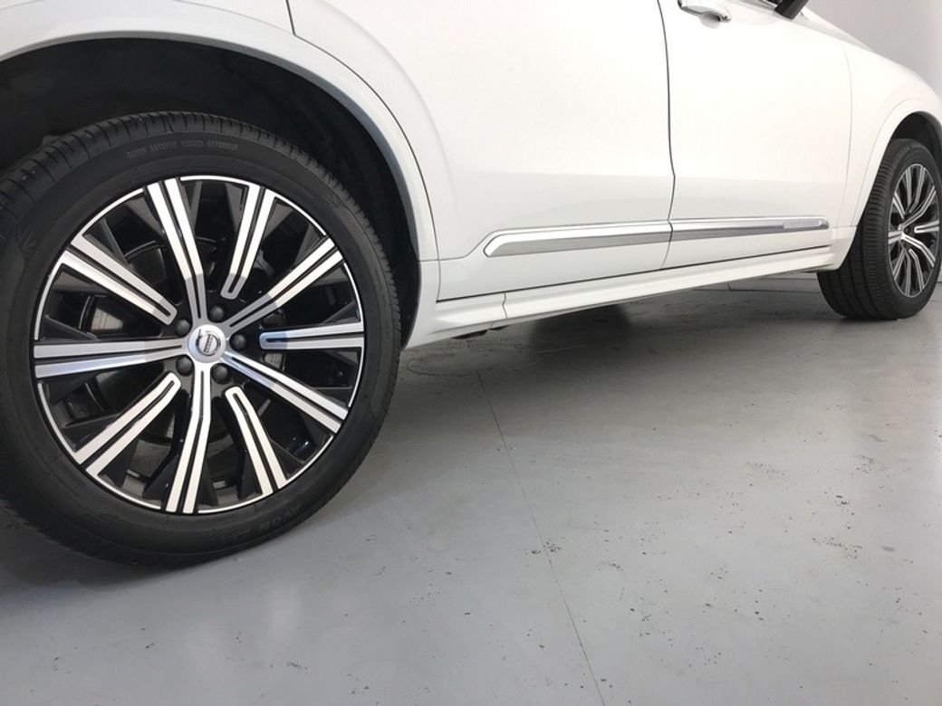 2022 Volvo XC90