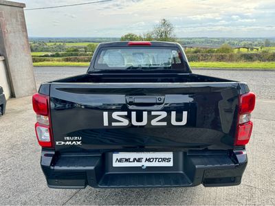 2025 Isuzu D-MAX