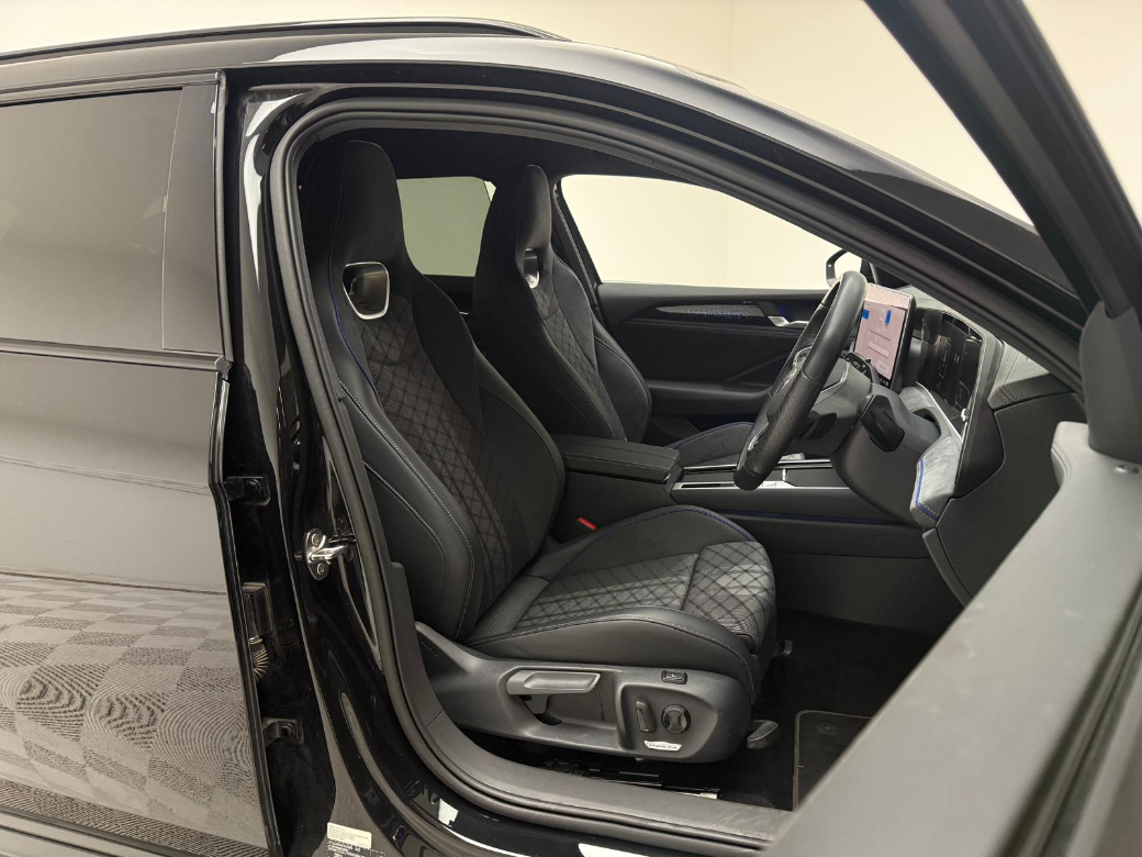 2025 Volkswagen Passat