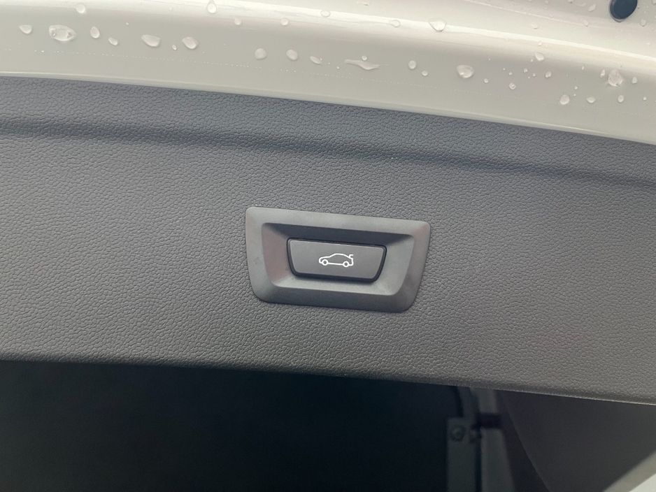 2022 BMW iX