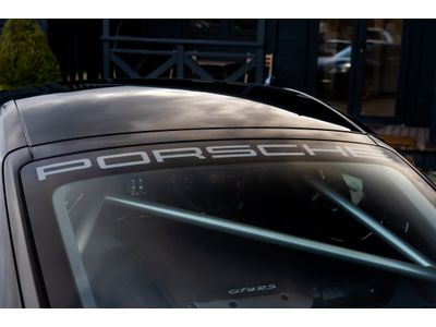 2024 Porsche 718 Cayman