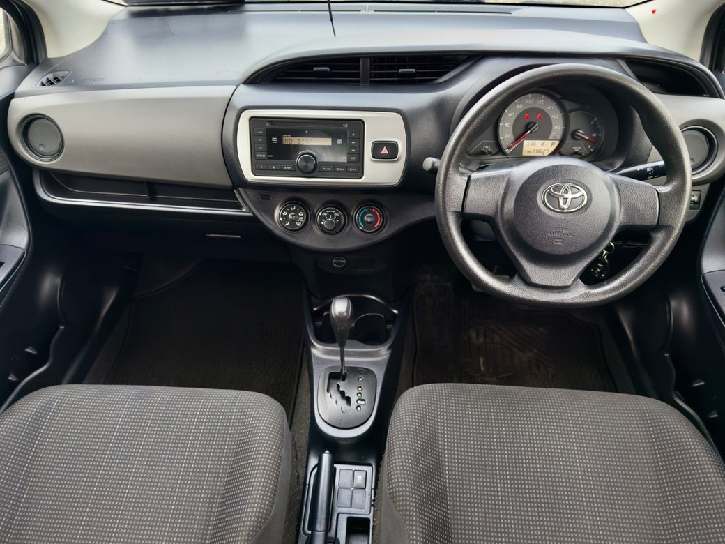 2015 Toyota Vitz
