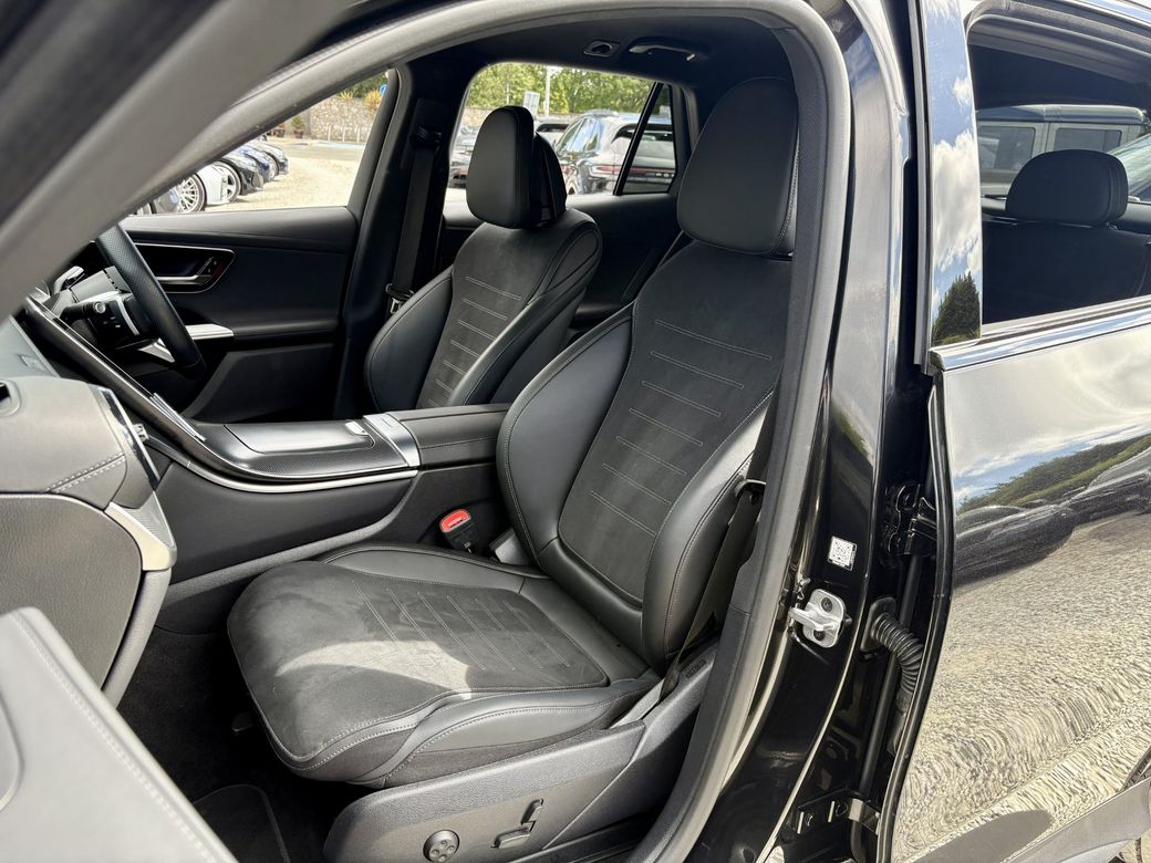 2025 Mercedes-Benz GLC Class
