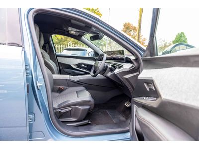 2025 Peugeot 5008