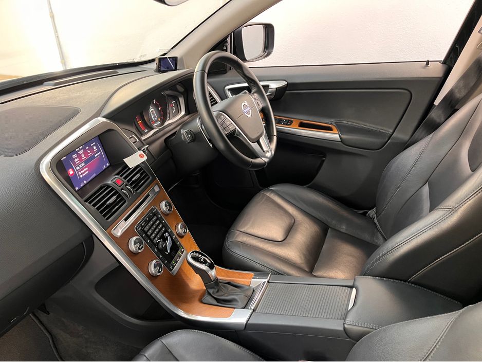 2017 Volvo XC60