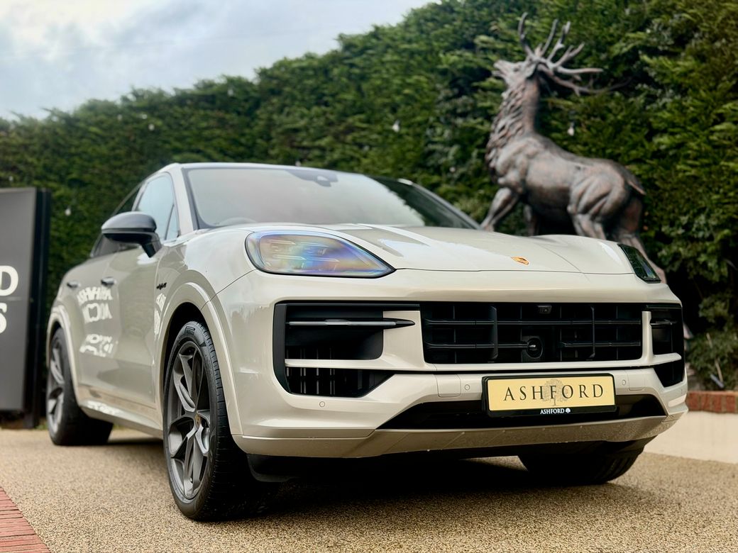 2024 Porsche Cayenne