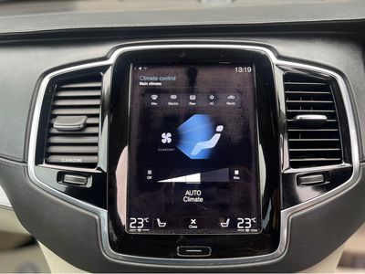 2015 Volvo XC90