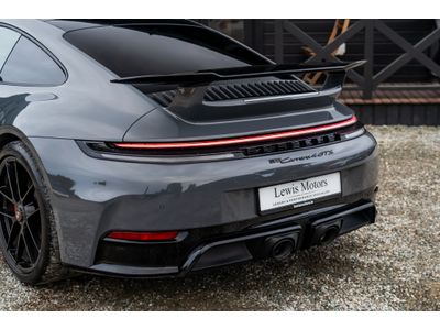 2025 Porsche 911