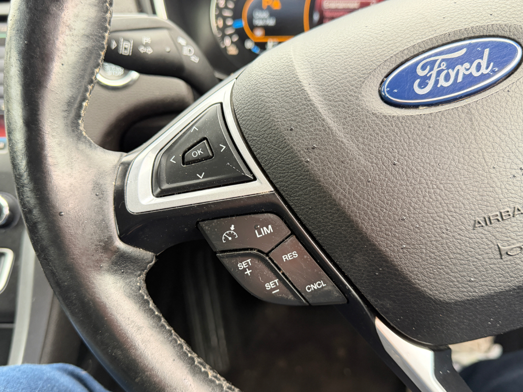 2016 Ford Mondeo