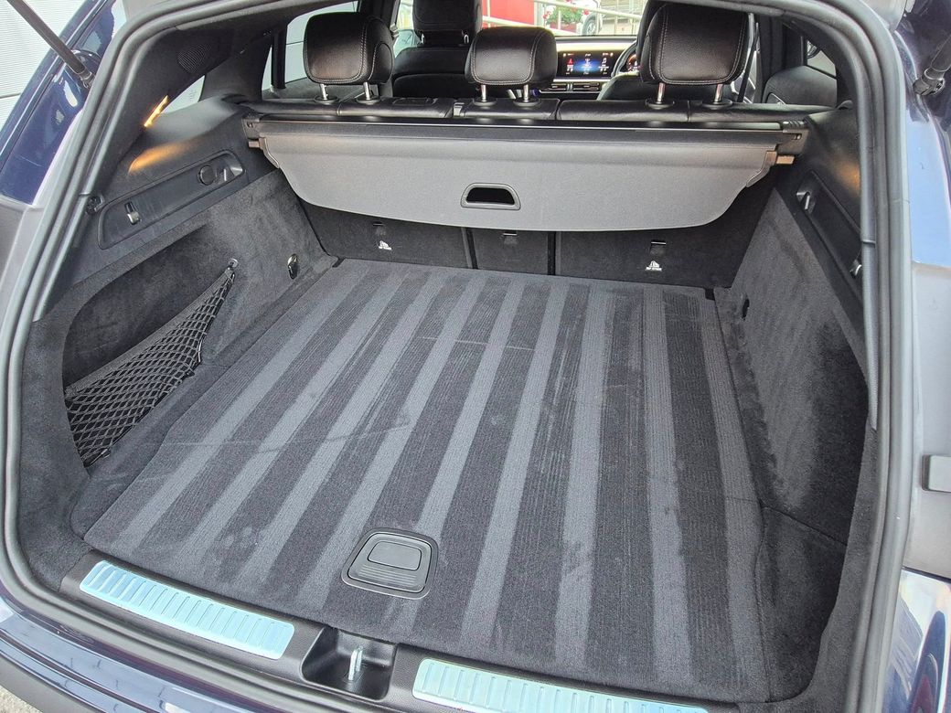 2022 Mercedes-Benz EQC