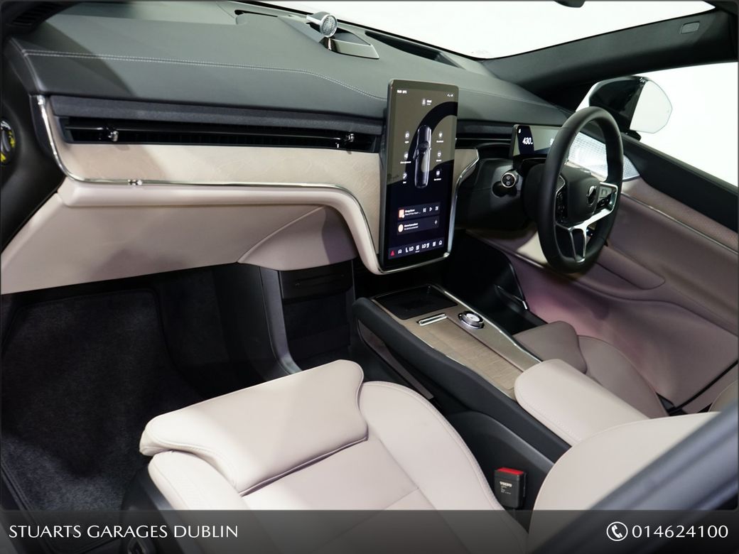 2026 Volvo EX90