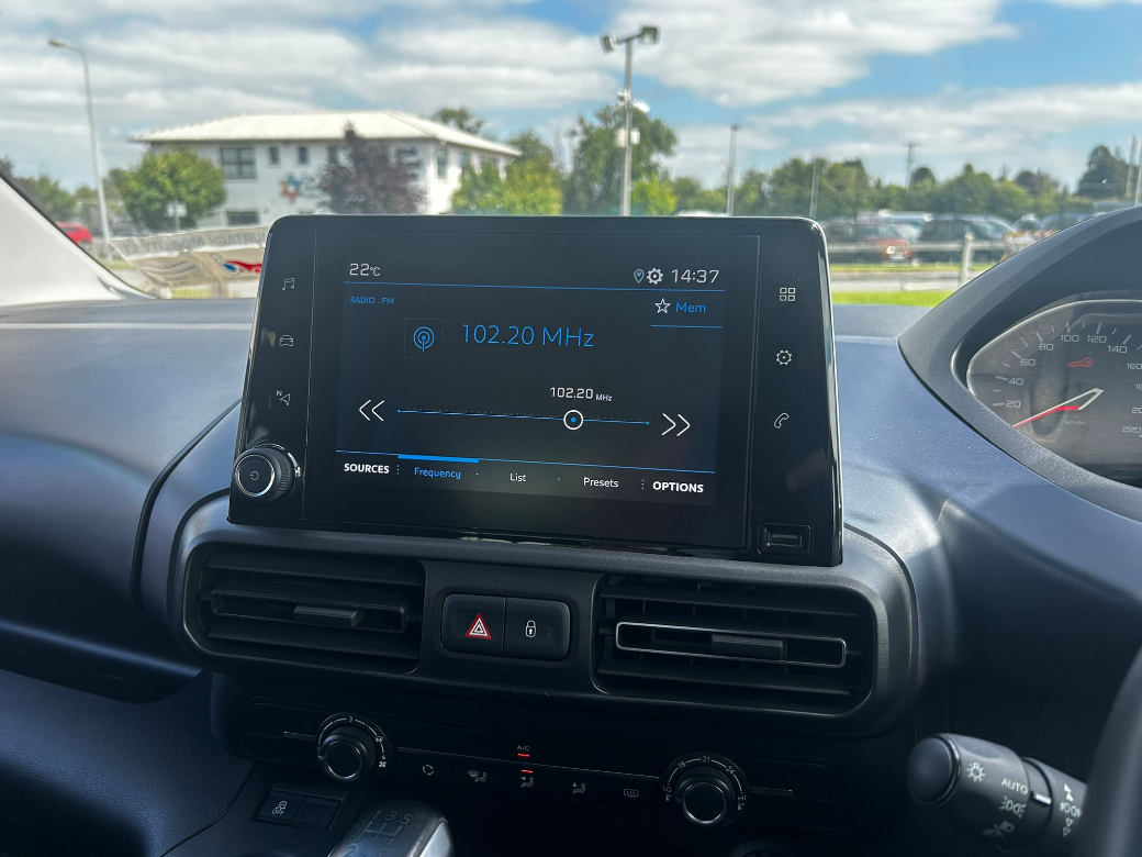 2020 Peugeot Rifter