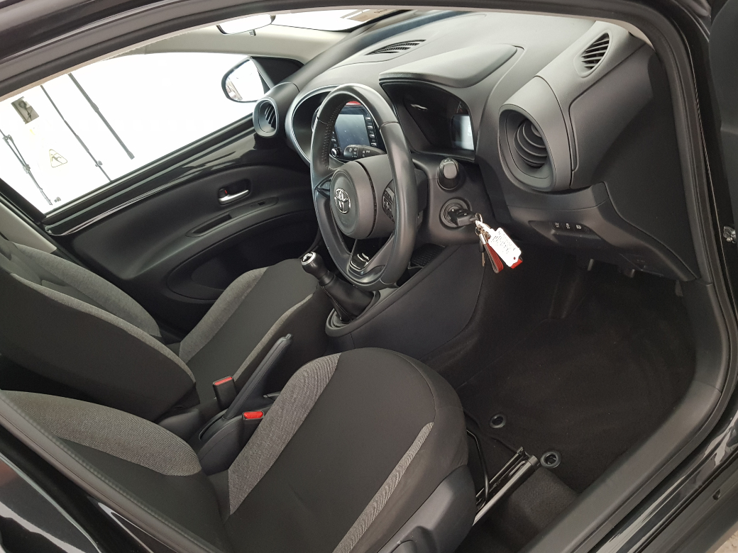 2022 Toyota Aygo X