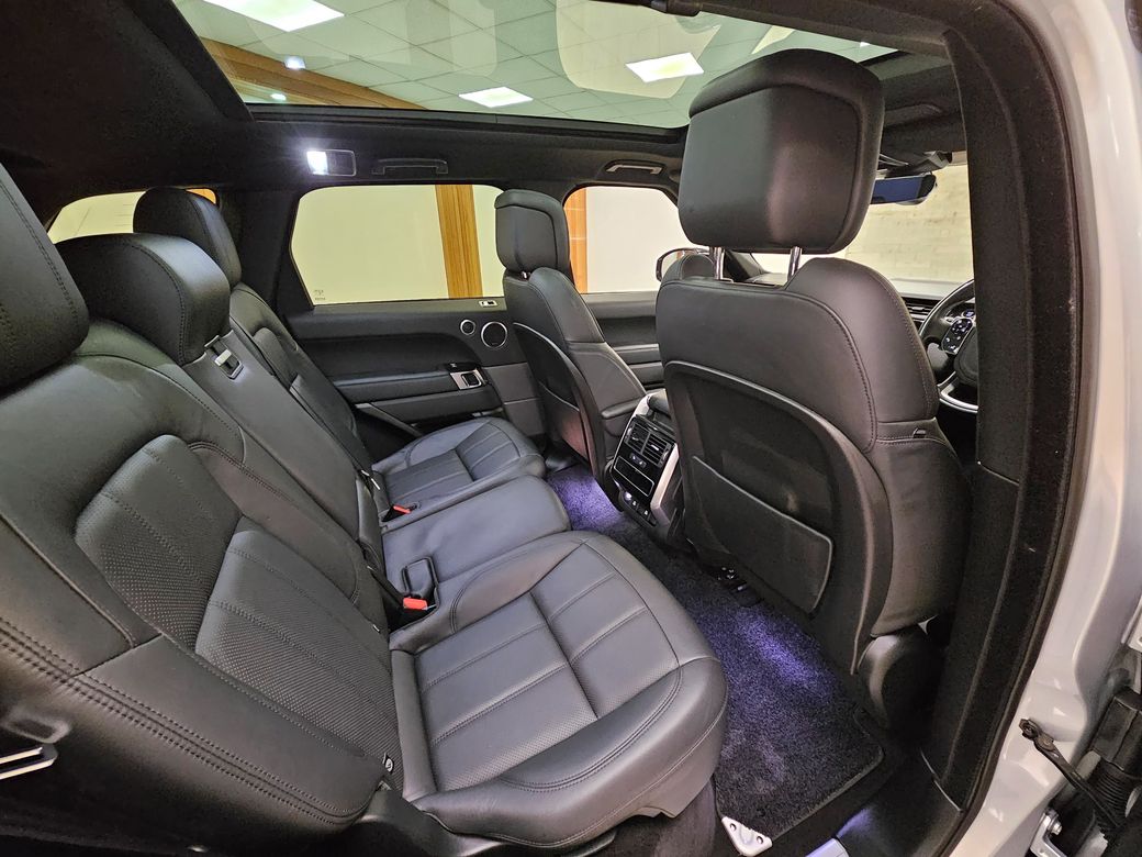 2021 Land Rover Range Rover Sport