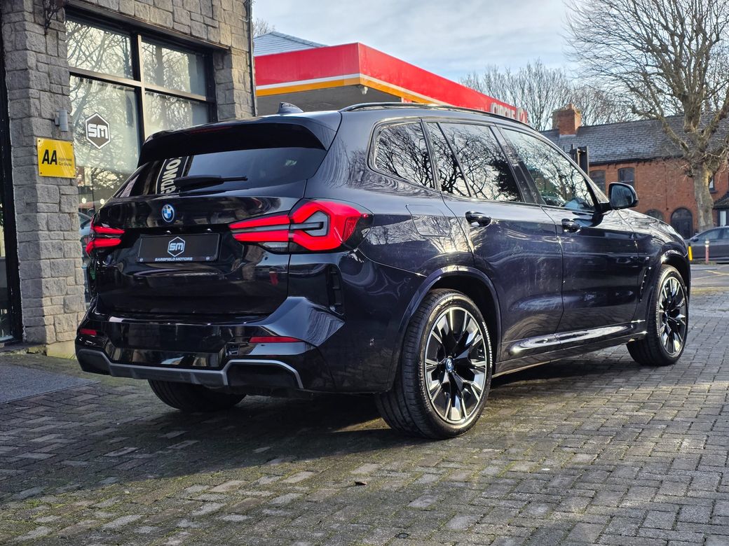 2022 BMW iX3
