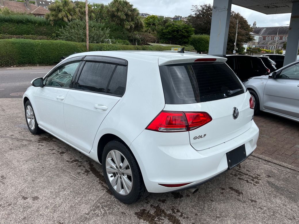 2016 Volkswagen Golf