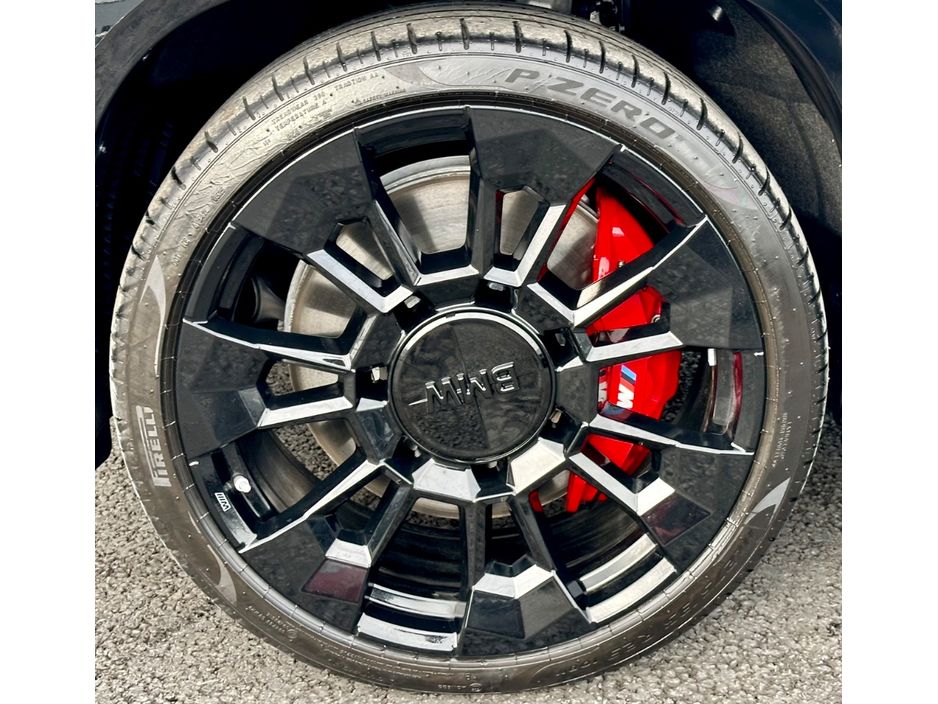 2026 BMW XM