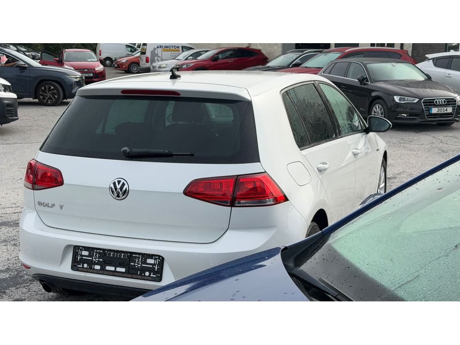 2016 Volkswagen Golf