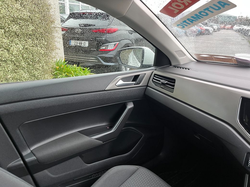 2019 Volkswagen Polo