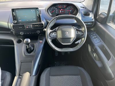 2020 Peugeot Rifter