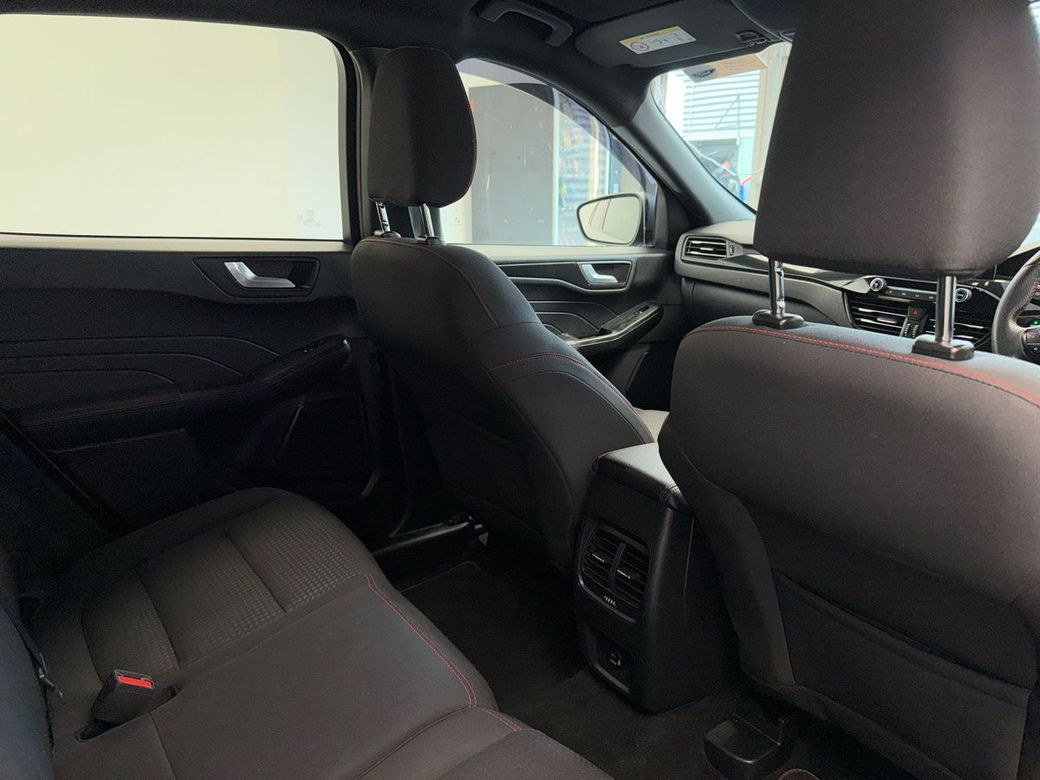 2022 Ford Kuga