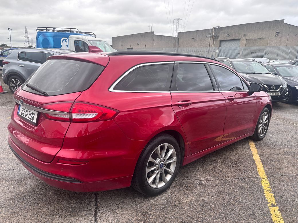 2021 Ford Mondeo