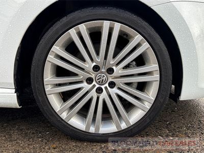 2015 Volkswagen Polo