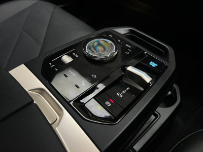 2023 BMW iX
