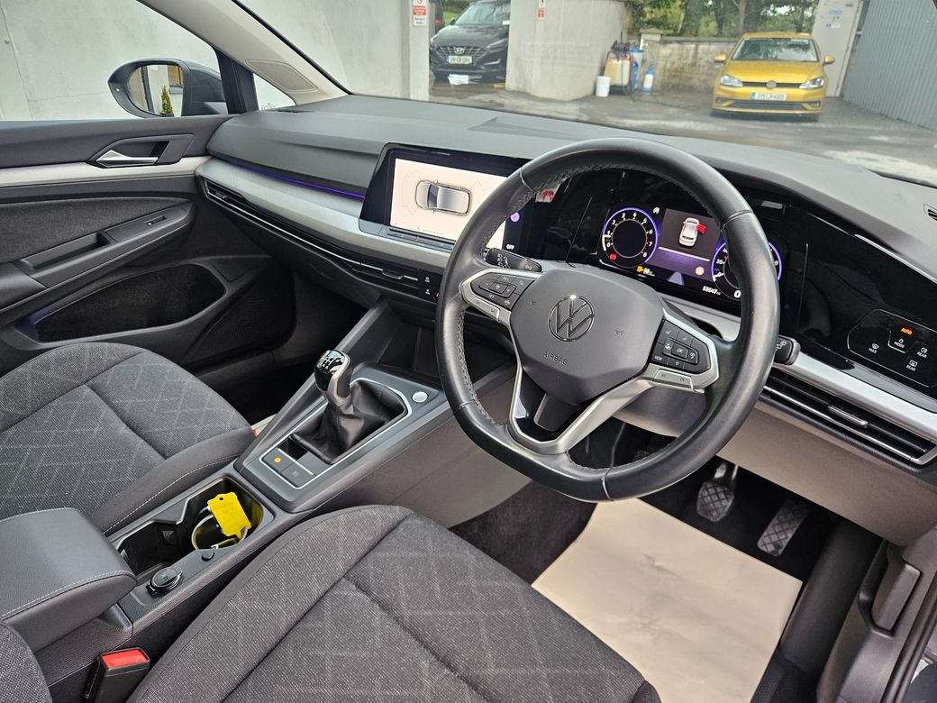 2023 Volkswagen Golf
