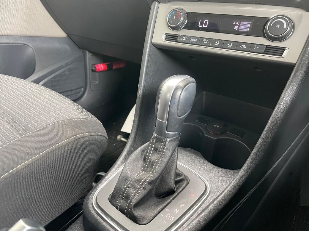 2017 Volkswagen Polo