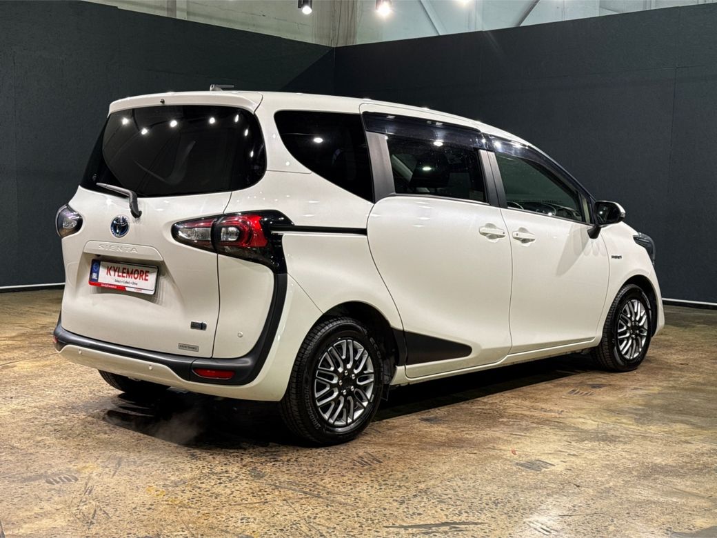2020 Toyota Sienta