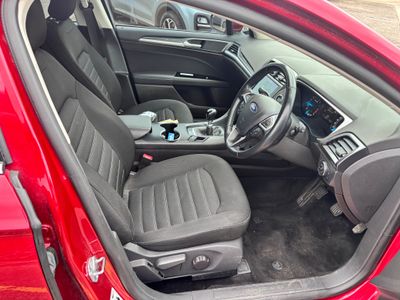 2021 Ford Mondeo