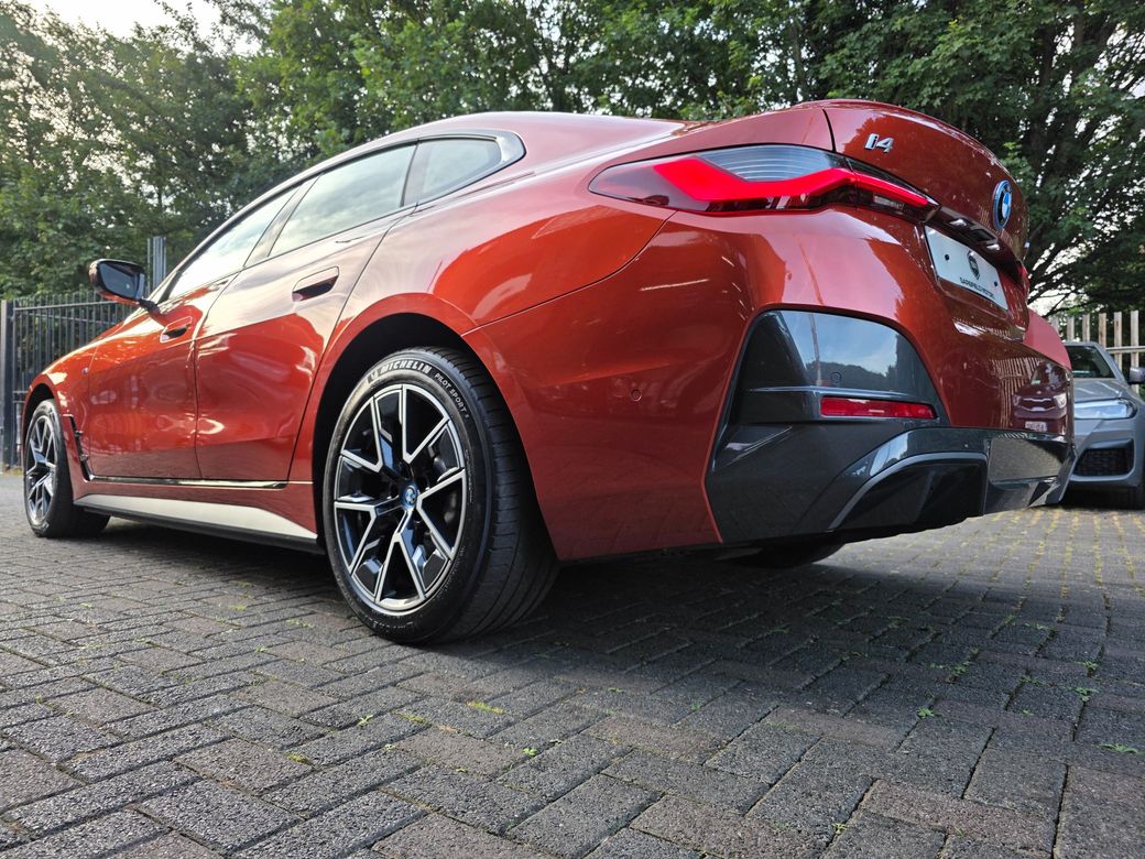 2022 BMW i4