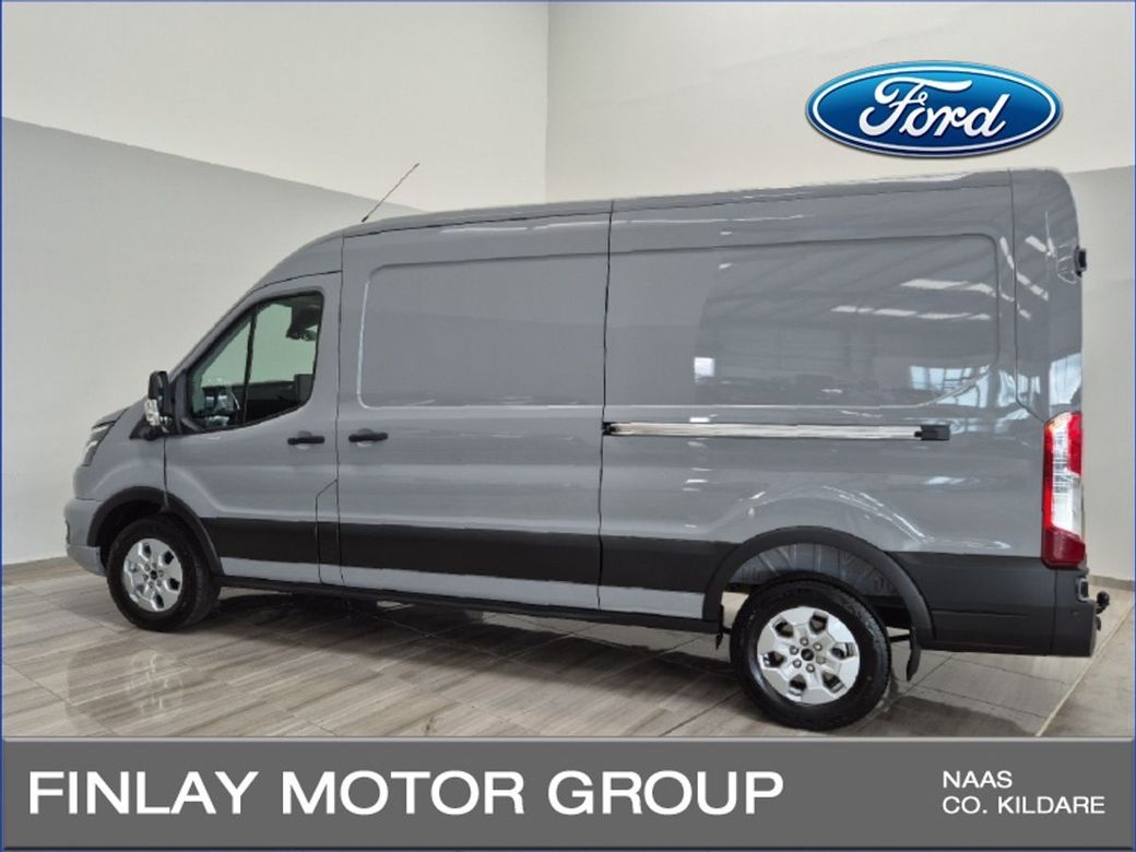 2025 Ford Transit
