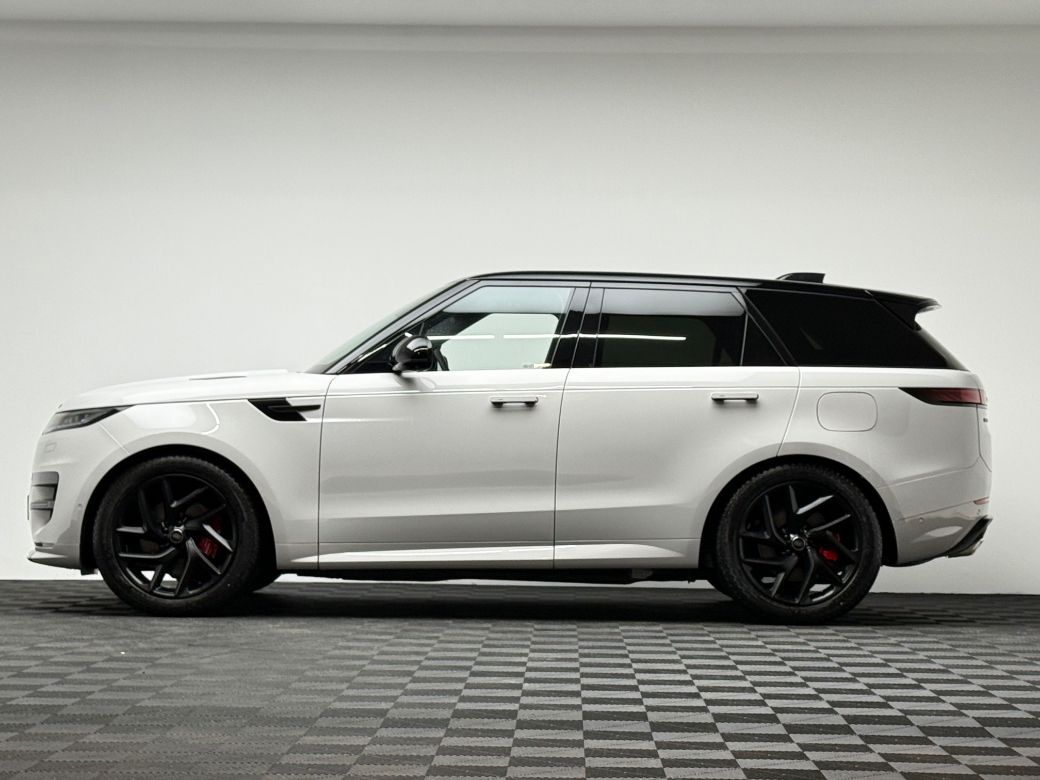 2026 Land Rover Range Rover Sport